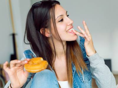 ¿Cuánto azúcar se puede consumir al día sin que resulte perjudicar para la salud?