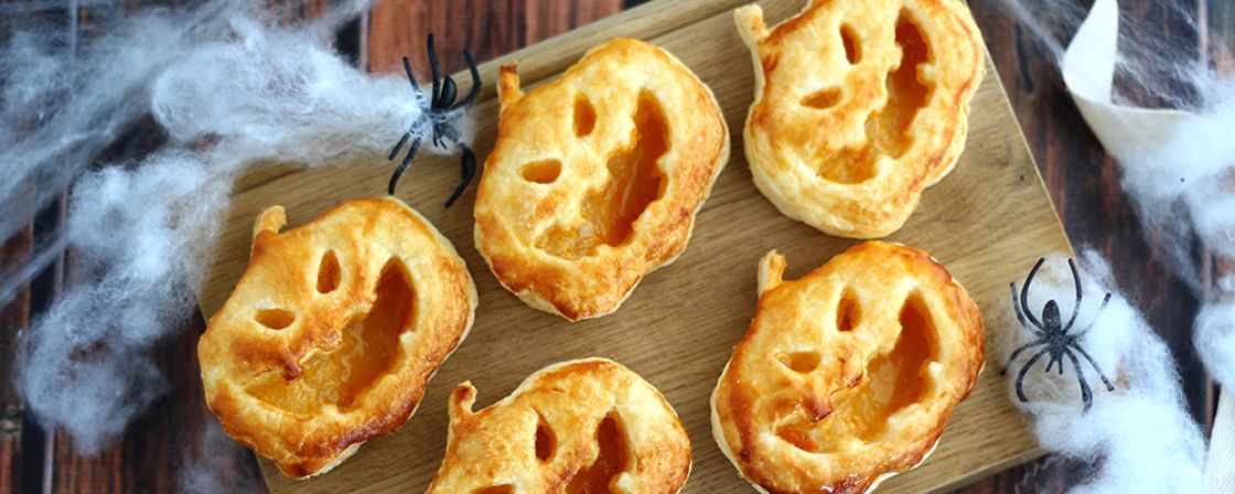 Calabazas de hojaldre y albaricoque para Halloween