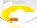 Receta Crema de yogur bañada en zumo de naranja