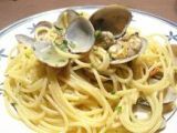 Receta Spaghetti alle vongole clásico (espaguetis con almejas, receta clásica)