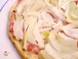 Receta Pizza fina de cebolla y mandarina