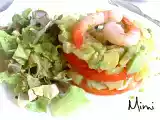 Receta Ensaladilla de aguacate, patatas, tomate y langostinos