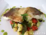 Receta Lubina sobre pisto de verduras
