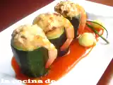 Receta Calabacines rellenos de merluza y gambas en salsa de piquillos