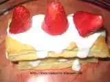 Receta Tarta de hojaldre con fresas y yogur