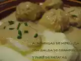 Receta Albóndigas de merluza con salsa de champiñones y puré de patatas