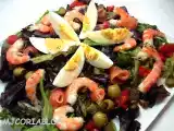 Receta Ensalada de langostinos, salmon y encurtidos
