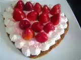 Receta Corazón de hojaldre con nata y fresas