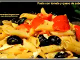 Receta Pasta con tomates cherry y queso de cabra.
