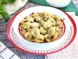 Receta Tortellinis con parmesano, jamón y albahaca