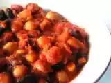 Receta Chile vegano de garbanzos con salsa buffalo