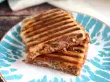 Receta Panini de atún, tomate y alcaparras