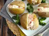 Receta Patatas asadas rellenas de salmón ahumado y queso crema