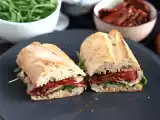 Receta Bocadillo de jamón de pato, tomate seco y rúcula