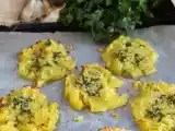 Receta Patatas aplastadas con perejil y ajo ¡la guarnición perfecta!