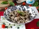 Receta Ensalada de arroz mediterránea con atún, aceitunas, tomates secos y limón