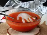 Receta Cocktail de halloween y cómo hacer una mano de hielo para decorarlo