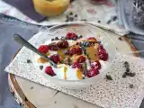 Receta Skyr bowl con frutos rojos, mantequilla de cacahuete y chocolate