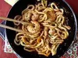 Receta Fideos udon con gambas y salsa de cacahuete picante
