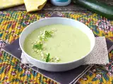Receta Crema de calabacín con manzana verde y yogur lista en 30 minutos