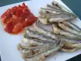 Receta Boquerones vitorianos con ensalada de pimientos y tomate picado