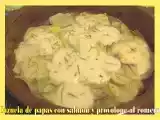 Receta Cazuela de papas con salmón y provolone al romero