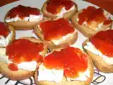 Receta Tostada de camembert y confitura de tomate