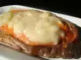 Receta Tostada de salmorejo y torta del casar