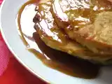 Receta Tortitas de manzana y canela con salsa de toffee