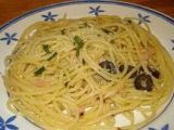 Receta Spaghetti salmone e olive nere (espaguetis salmón y aceitunas negras)