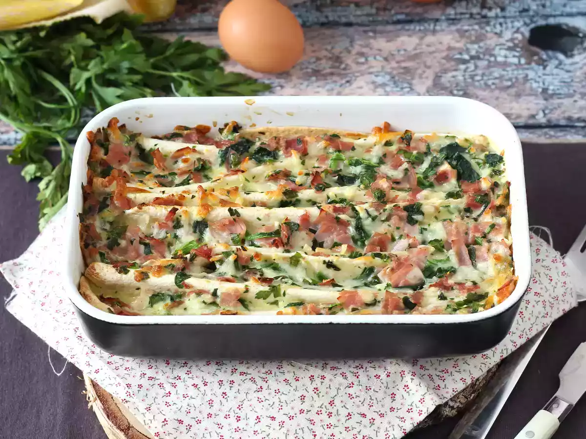 Receta Gratinado de tortillas con jamón, espinacas y mozzarella, al estilo crinkle cake