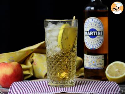 Receta Martini spritz sin alcohol, un cóctel dulce y floral