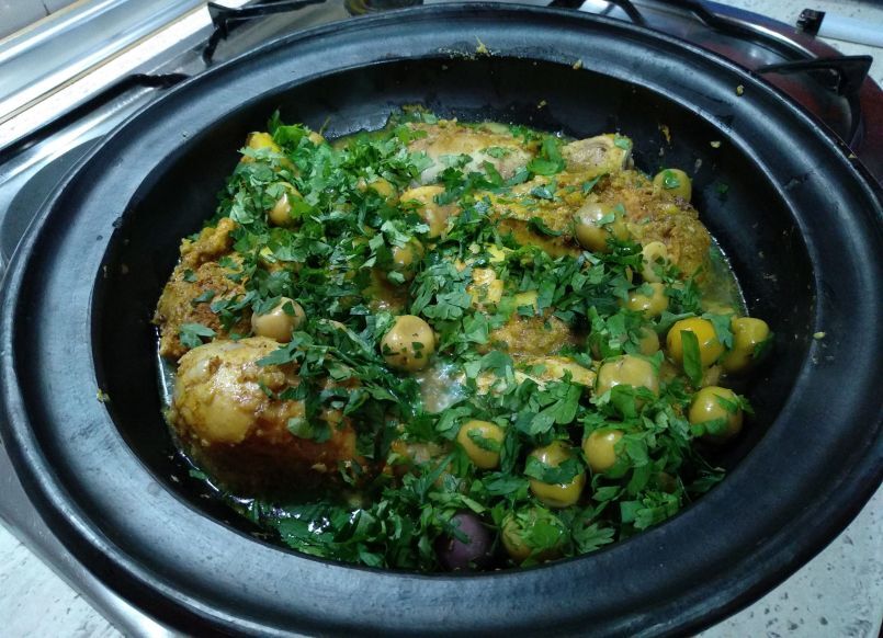 Tajine de pollo con limón confitado {receta tradicional marroquí} - Receta  Petitchef
