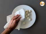 Paso 1 - Bolitas de mozzarella empanadas en freidora de aire