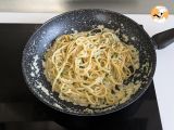 Paso 7 - Pasta con crema de cebolla, una receta fácil y económica