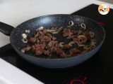 Paso 6 - ¿Cómo preparar fideos instantáneos? Receta rápida con ternera y champiñones