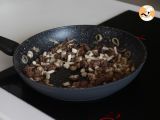 Paso 8 - ¿Cómo preparar fideos instantáneos? Receta rápida con ternera y champiñones