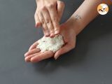 Paso 11 - Onigiri de atún, el pequeño sándwich de arroz japonés - おにぎり