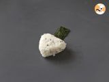 Paso 14 - Onigiri de atún, el pequeño sándwich de arroz japonés - おにぎり