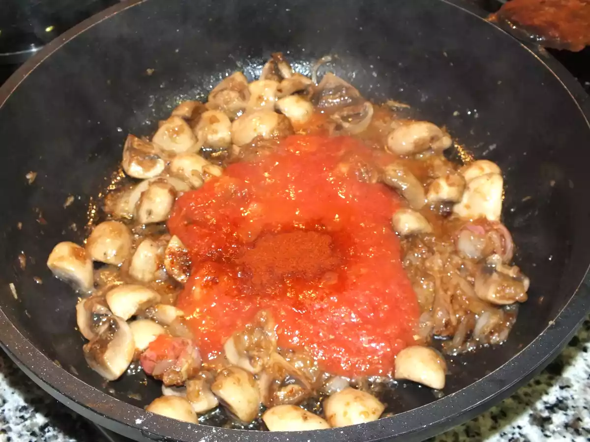 Albóndigas con Sepia y Gambas - foto 4