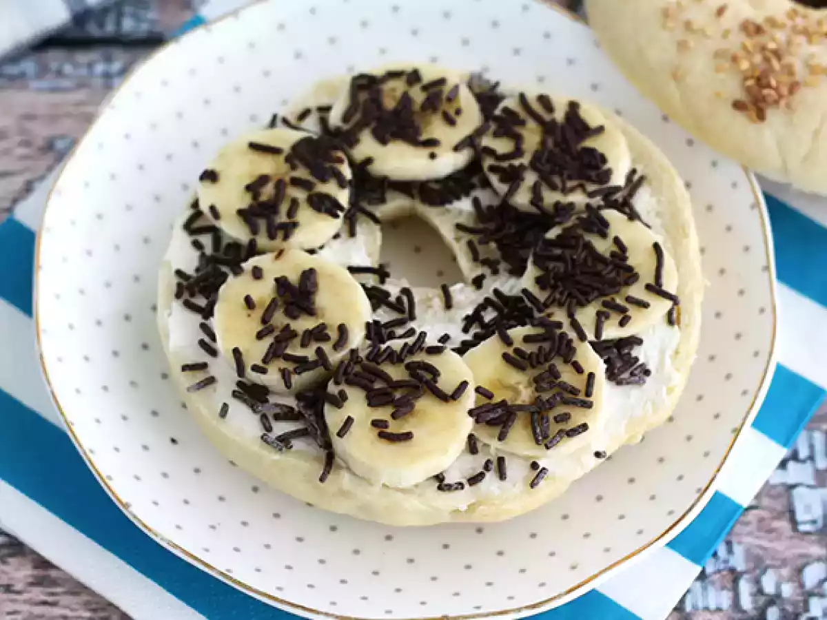 Bagel de chocolate y plátano - foto 2