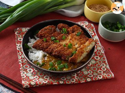 Berenjena empanada con pan rallado panko y curry japonés al estilo katsu - foto 6