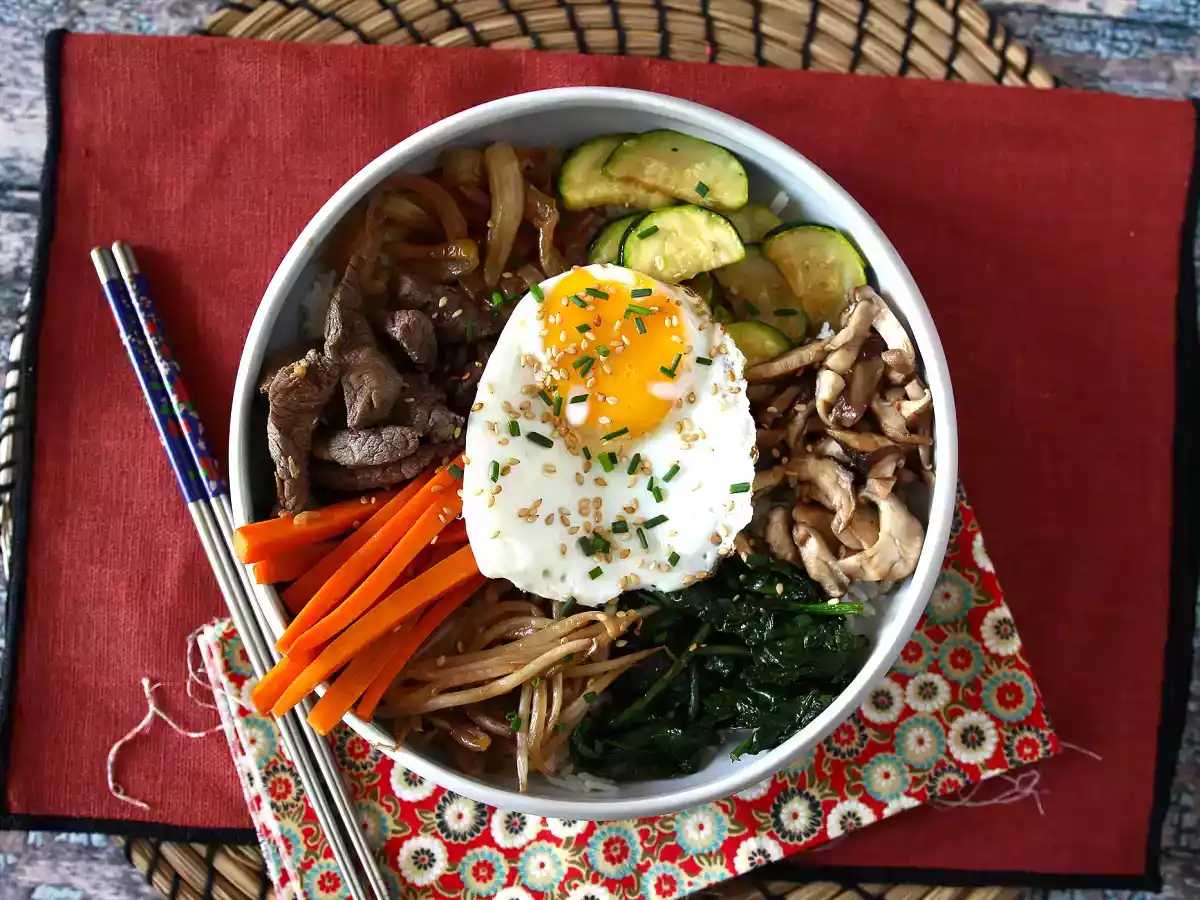 Bibimbap, plato tradicional coreano - foto 4