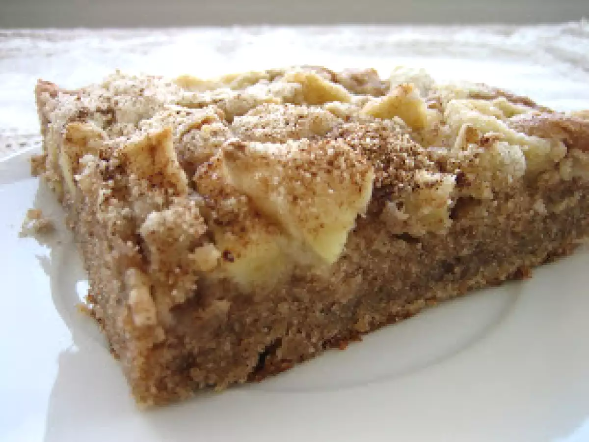 Bizcocho de manzanas, nata y canela - foto 2