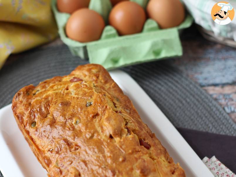 Bizcocho salado de jamón cocido, aceitunas y tomates secos con skyr - foto 6