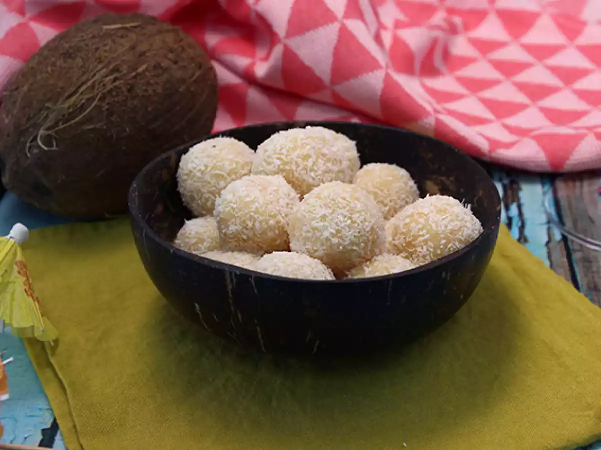 Brigadeiros de coco