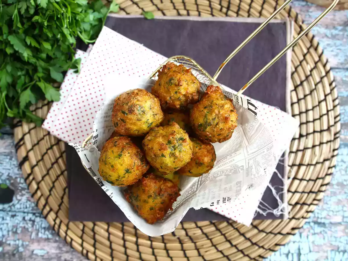 Buñuelos de bacalao muy fáciles - foto 3