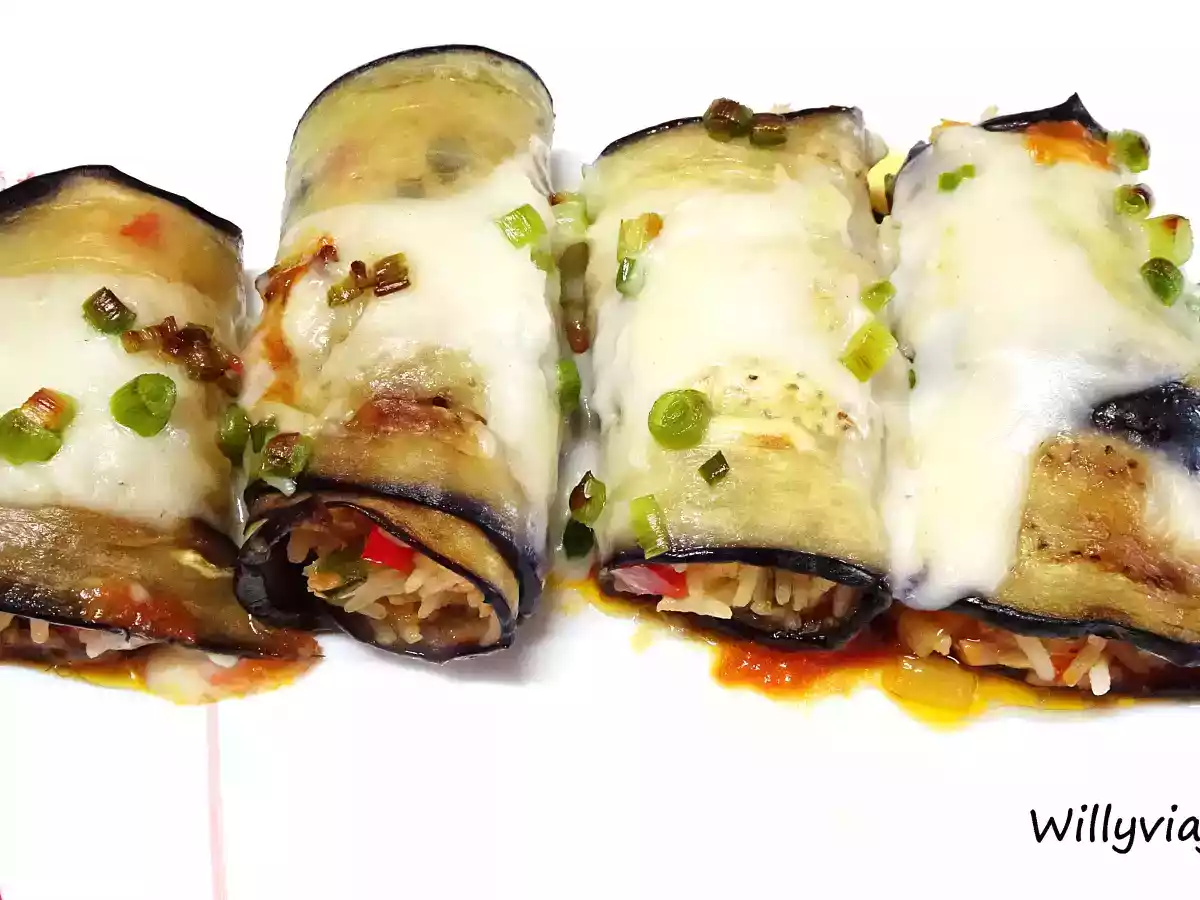 Canelones de berenjena rellenos de arroz y bonito
