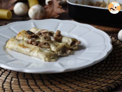 Canelones de setas y salchicha fresca