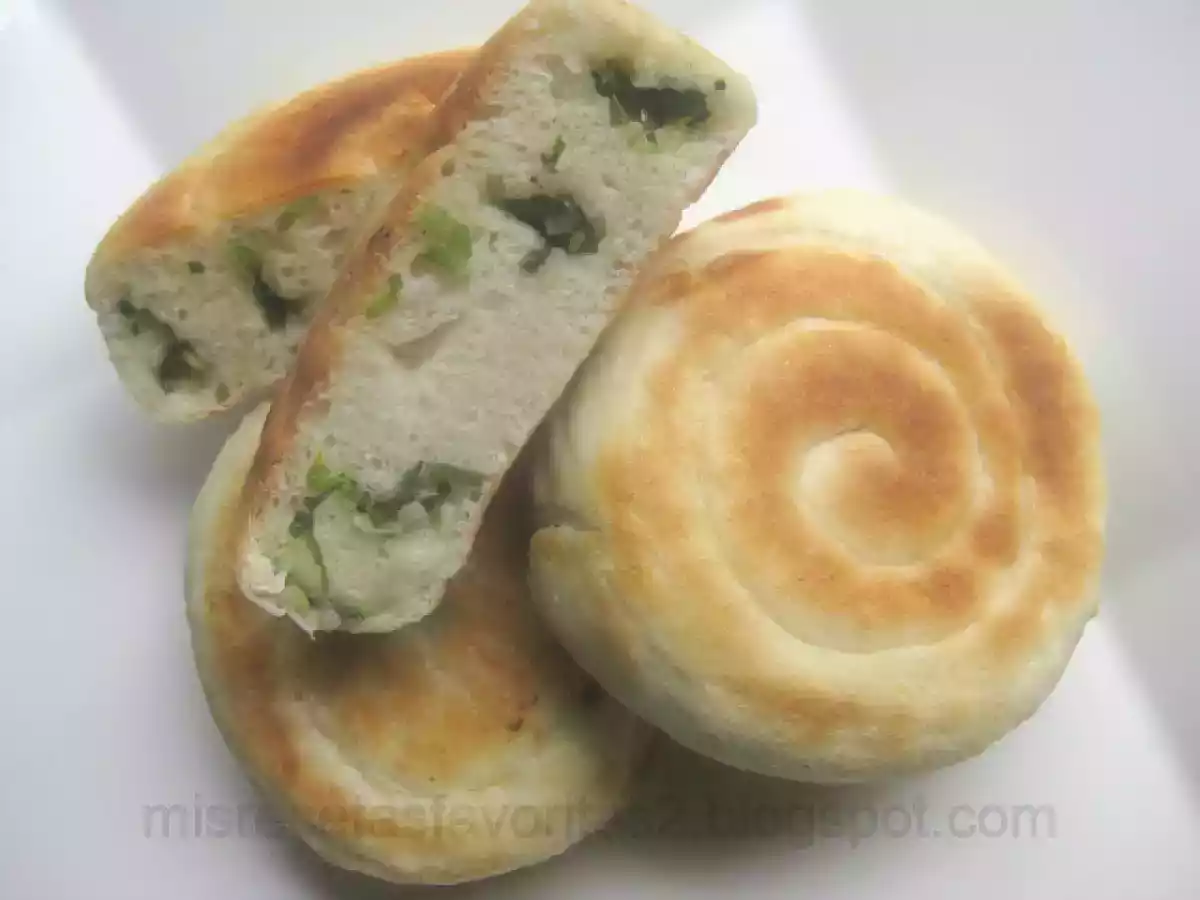Caracolas de cebolleta, pan de cebolleta chino - foto 2